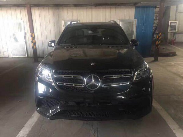 2017款奔驰GLS63AMG 港口最低价无消费税-图8