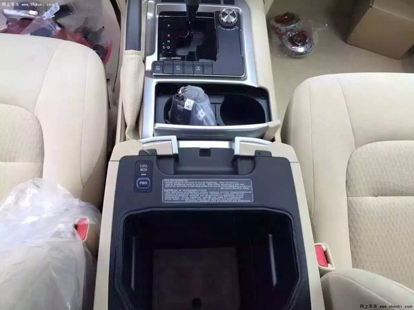 16款豐田酷路澤4000乞丐版 現(xiàn)車顏色齊全-圖7