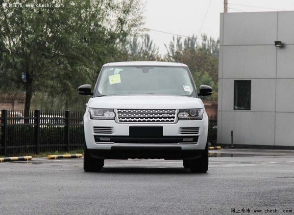 16款欧规路虎揽胜柴油3.0 文博现车105万-图2