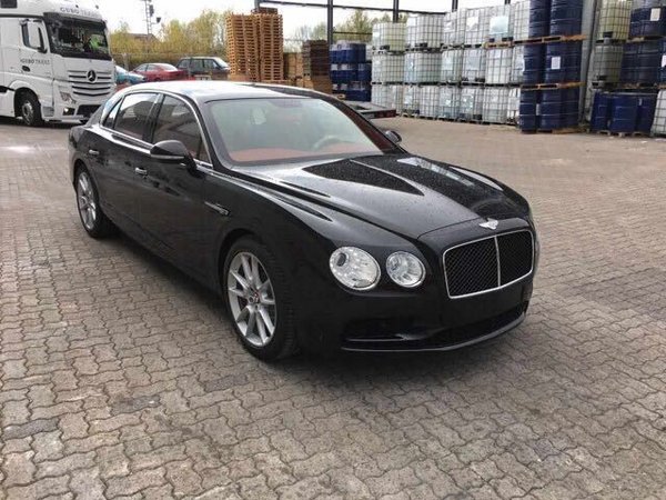 2017款宾利飞驰汽油版 4.0/6.0尊享奢华-图1