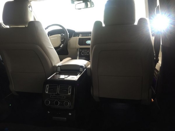 16款路虎揽胜5.0加长5.98米 天津港现车-图6