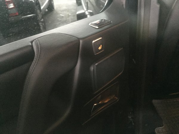 奔馳G500狠車來了 5.5升排量奔馳G級價格-圖6