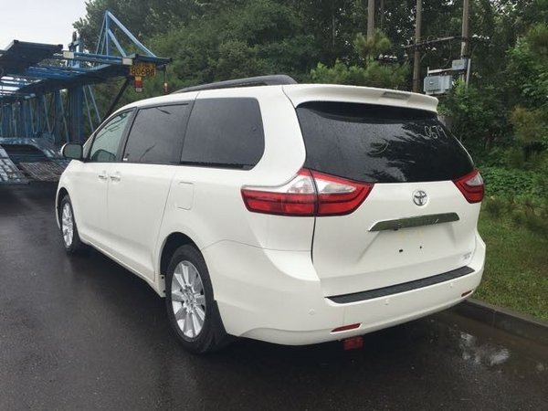 丰田塞纳3.5L现车 四驱塞纳分期贷款36万-图3