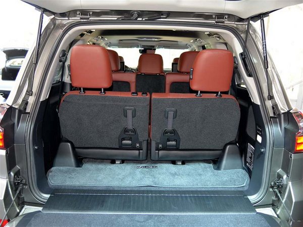 2017款雷克薩斯LX570 四驅(qū)品質(zhì)越野沖量-圖7