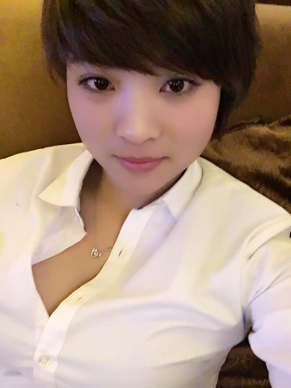 進(jìn)口路虎攬勝汽油行政 16款這么便宜快搶-圖2