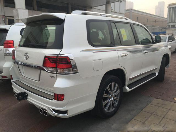 丰田酷路泽4000中东 令人生畏凶悍越野车-图3