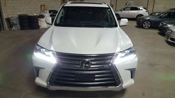 17款雷克薩斯LX570 以豪華著稱越野車型-圖1