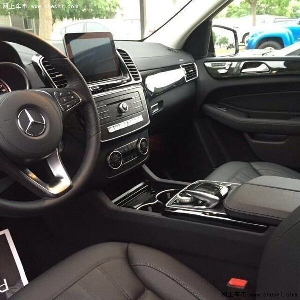 17款奔馳GLS450現(xiàn)車 GLS配置明晰108.5萬-圖6