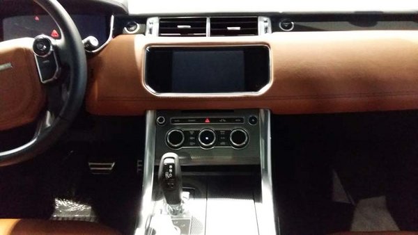 2016款路虎攬勝運(yùn)動(dòng)版現(xiàn)車 瘋甩秒殺70萬(wàn)-圖5
