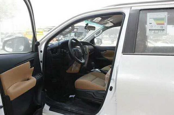 全解18款丰田穿越者2.7L 城市狂奔的犀牛-图5
