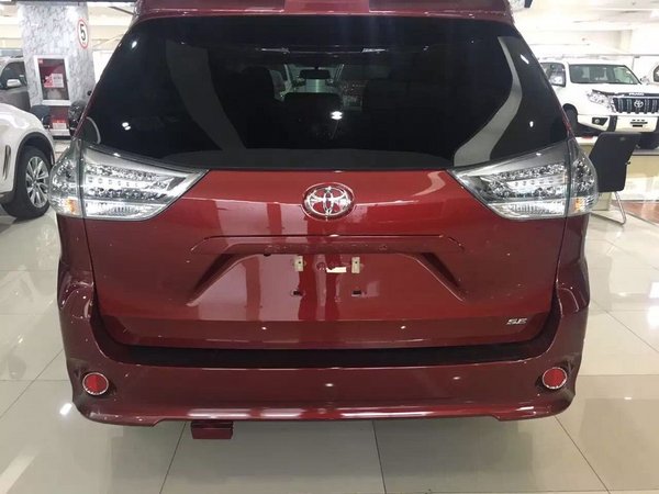 2016款加版丰田塞纳3.5L 两驱SE七座48万-图6