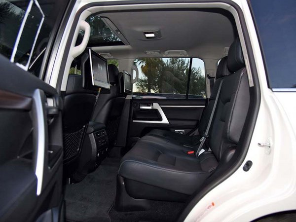 16款丰田酷路泽5700 百看不厌降价更疯狂-图6