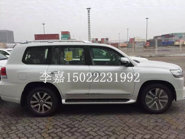 豐田酷路澤5700現(xiàn)車 巡洋艦爆促底價出售-圖3