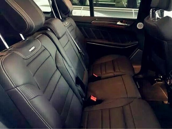 2017款奔馳GLS63AMG 新潮越野裸價(jià)速來(lái)?yè)?圖6