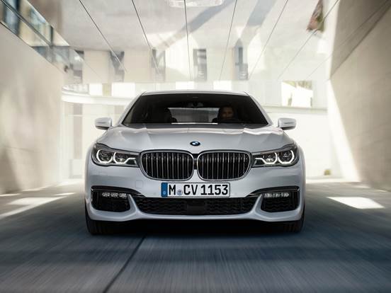宝和购全新 BMW 7系 尊享三年免费保养-图3