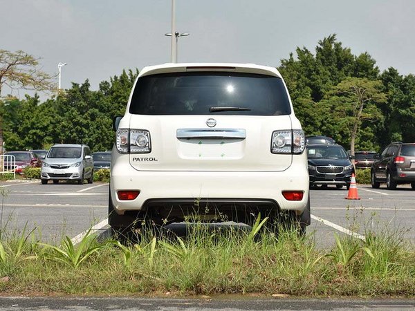 日產(chǎn)尼桑途樂4.0 粗獷簡潔SUV安全有保障-圖7