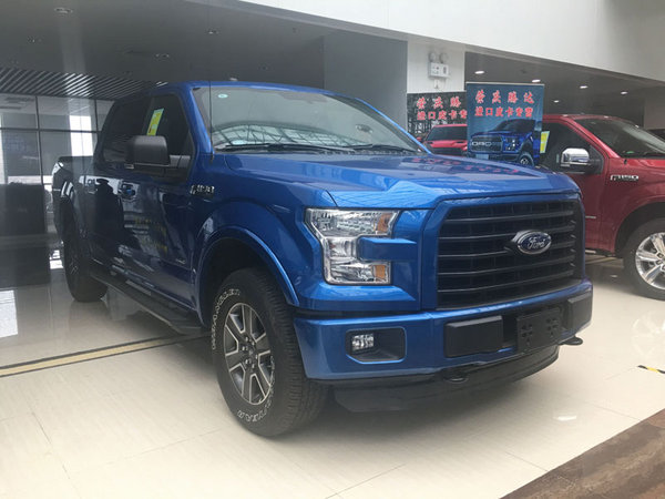 39万福特F150 XLT版降价 宝石蓝/宝石红-图2