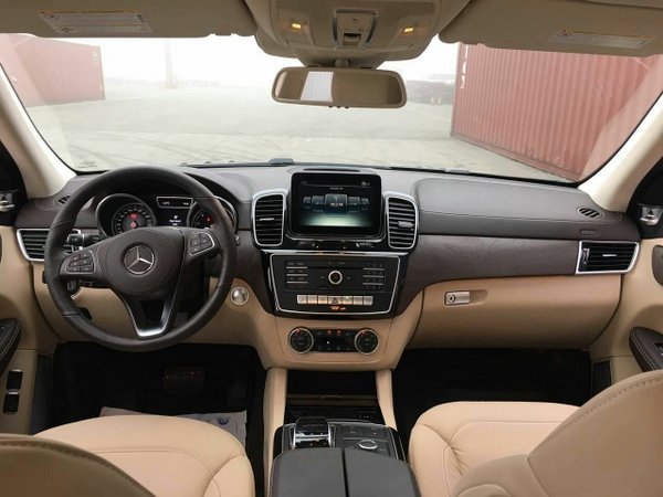 2017款奔馳GLS450現(xiàn)車(chē) 天津?qū)Ｙu(mài)一手報(bào)價(jià)-圖5