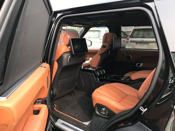 17款路虎揽胜创世加长版 尊享4人奢华座-图7