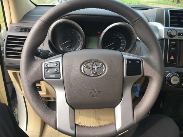 17款豐田霸道2700現(xiàn)車 熱降特惠五一專場-圖5