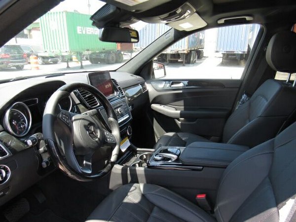 17款奔馳GLS450現(xiàn)車配置 感恩月破底降價(jià)-圖4