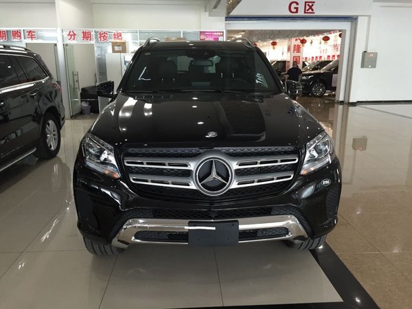 年底瘋降17款奔馳GLS450 GLS越野101萬起-圖3