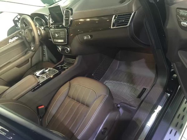 2017款奔馳GLS450現(xiàn)車 越野假期限量搶購(gòu)-圖4