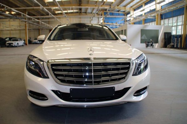 奔驰迈巴赫s600l津港批发 百万s600l降价