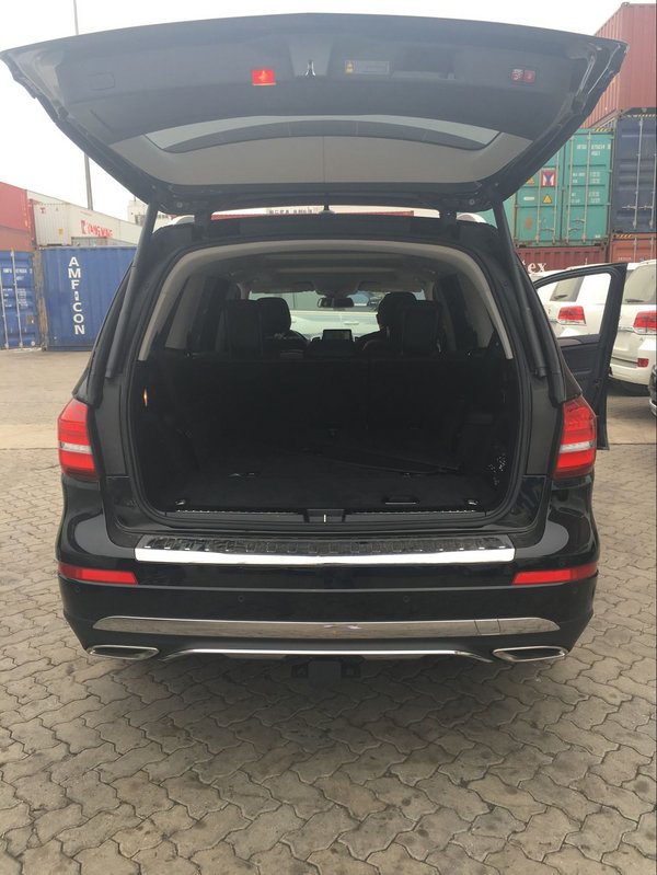 2017款奔馳GLS450現(xiàn)車 高端越野秒殺市場-圖6