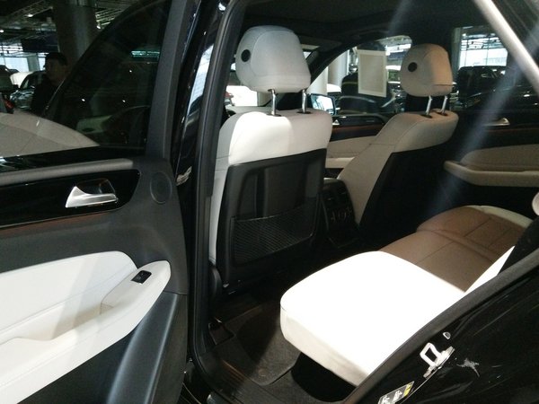 2017款奔驰GLE400现车 弯道疾驰SUV性能-图10