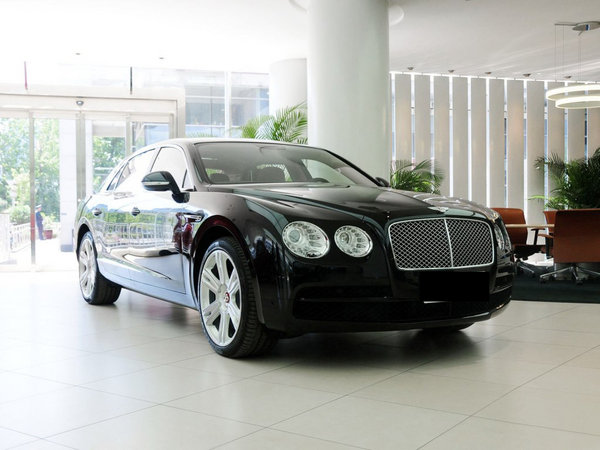 2017款宾利飞驰V8S 贵族气质优惠不间断-图1