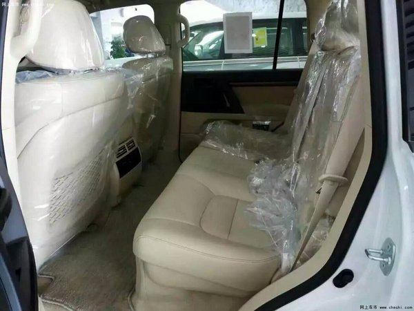 16酷路泽4000中东GXR 降价行情配置揭秘-图9