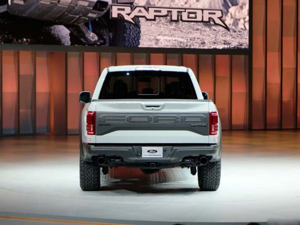 2017款福特猛禽F150皮卡 白金版到港促銷-圖3