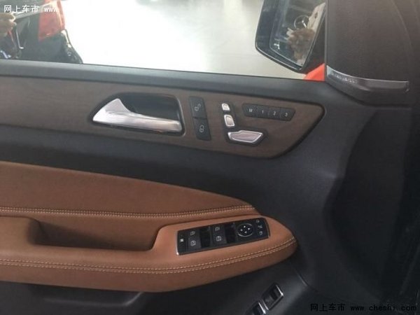 2017款奔驰GLS450 魅力无限挑战最新科技-图9