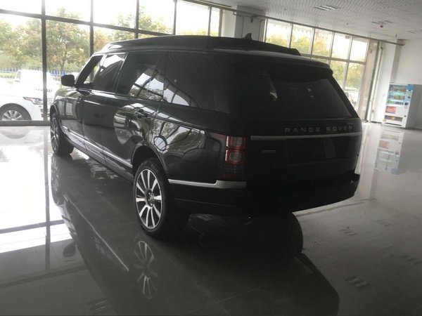 美規(guī)路虎攬勝加長(zhǎng)5.98 攬勝皇家一號(hào)現(xiàn)車-圖3
