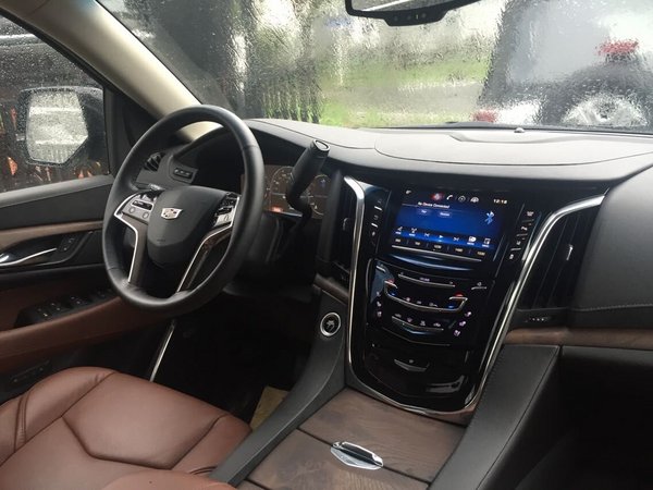 凯迪拉克凯雷德V8现车 天津港低价158万-图4