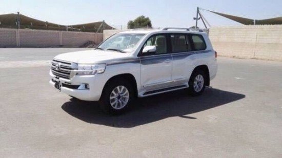 2016款豐田陸地巡洋艦配置 現(xiàn)車手續(xù)齊-圖6