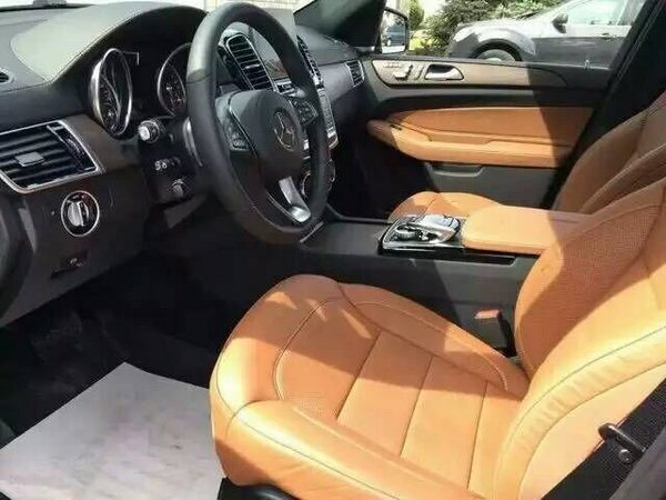 2017款奔馳GLS450 加版激情高端實(shí)力不減-圖8