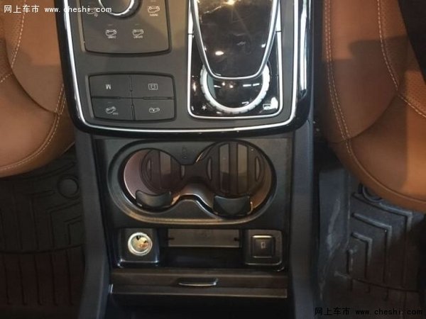 2017款奔馳GLS450 驚爆101萬起所向披靡-圖8