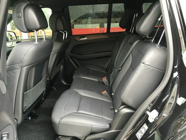 17款奔馳GLS450港口特惠 世界級(jí)豪華轎跑-圖5