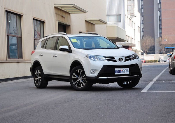 RAV4荣放限时优惠0.5万 降价竞争马自达-图2