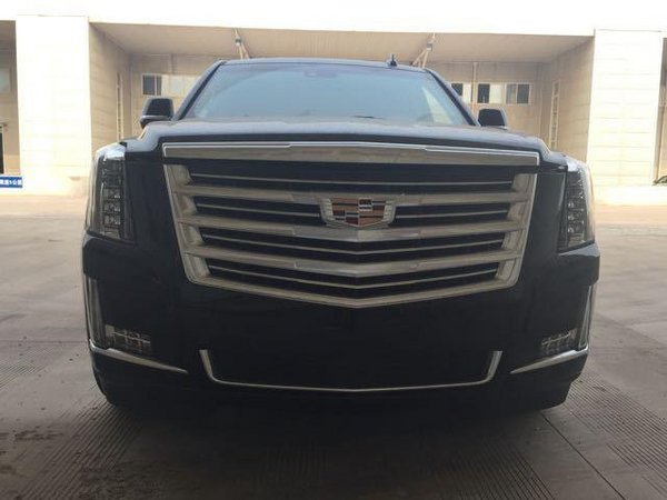 凯迪拉克凯雷德铂金版 商务大牌现车价优-图2