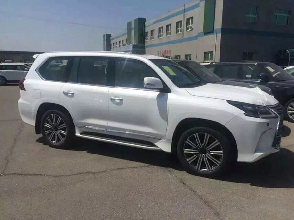 雷克萨斯LX570中东版 0首付分期随时提车-图3