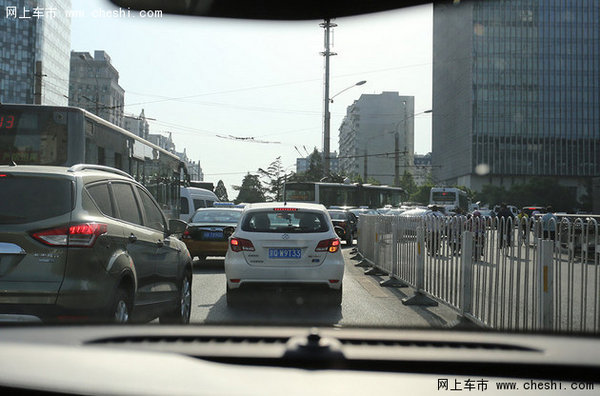 家庭月总收入_北京月收入过万