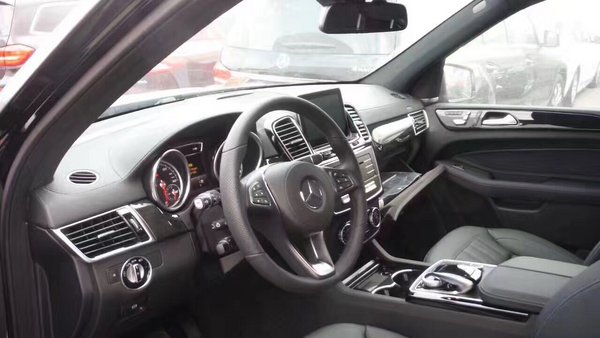 2017款奔驰GLS450 卓越行驶感更轩昂大气-图5
