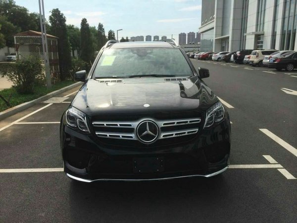 17款奔馳GLS550搶占高端SUV市場 批發(fā)價-圖2
