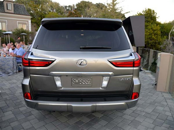 2016款雷克薩斯LX570 凌志越野降價(jià)10萬(wàn)-圖3