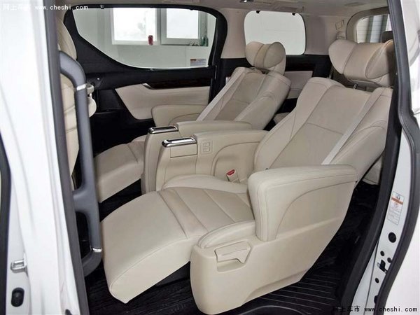 天津港欧规丰田埃尔法现车报价配置信息16款