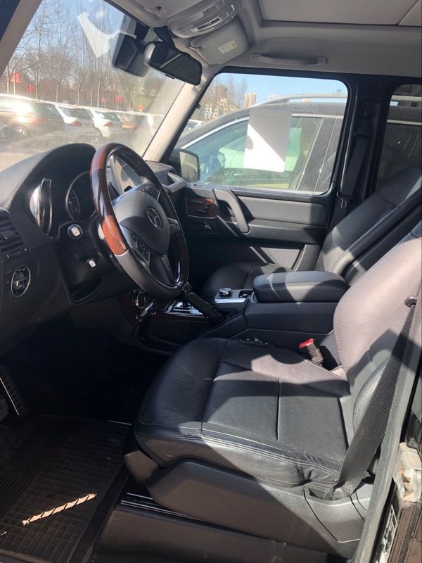 奔驰G500墨版全时四驱 168万三把差速锁-图12