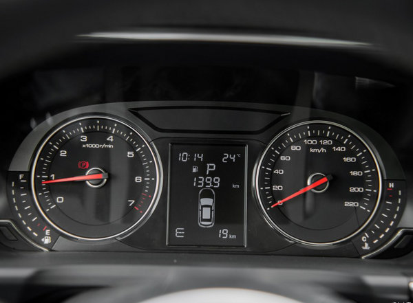 众泰T600 Coupe天津价格稳定 售8.68万起-图6